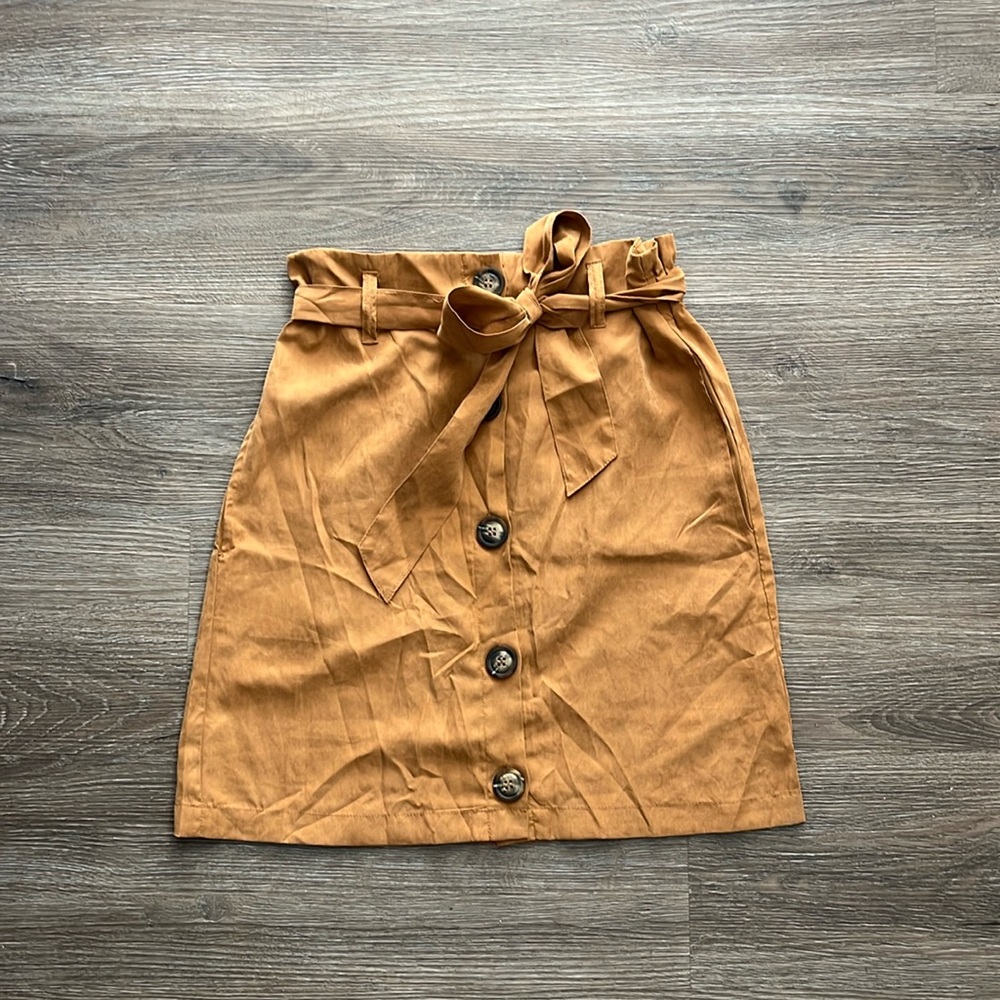 Francesca’s PaperBag skirt